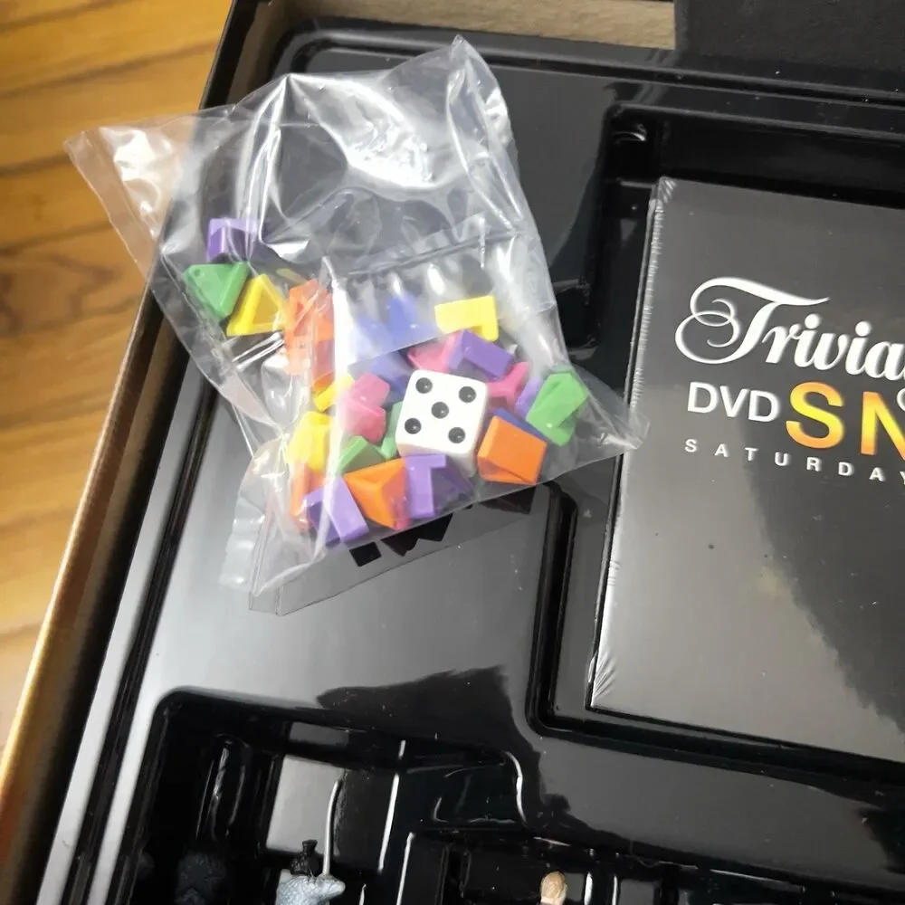 Trivial Pursuit SNL Edition DVD Board Game Saturday Night Live 30th Anniversary